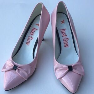 Just Bow Pale pink spectator Pumps 40